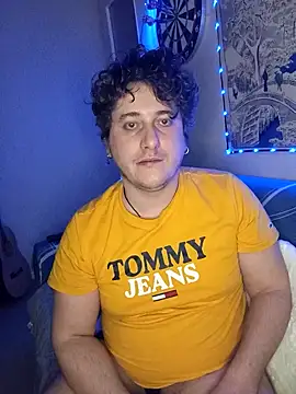 Snapshot of damslebambou1 chatting on 02-02-26, 11:36 damslebambou1 online show from 02-02-26, 11:36