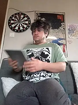 Snapshot of damslebambou1 chatting on 02-10-26, 02:10 damslebambou1 online show from 02-10-26, 02:10