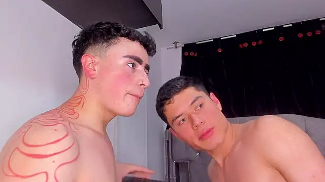 naughtysalomon   online show from 12-17-25, 11:44