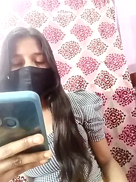 Snapshot of Naina-new chatting on 12-16-25, 09:03 Naina-new online show from 12-16-25, 09:03