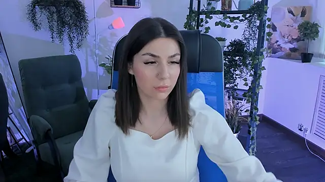 Snapshot of DiRosie chatting on 05-07-26, 01:27 DiRosie online show from 05-07-26, 01:27