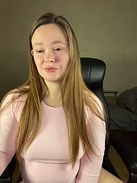 Snapshot of CaramelleSugarr chatting on 02-04-26, 05:52 CaramelleSugarr online show from 02-04-26, 05:52