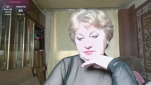 Casey peach online show from 04-03-26, 05:05