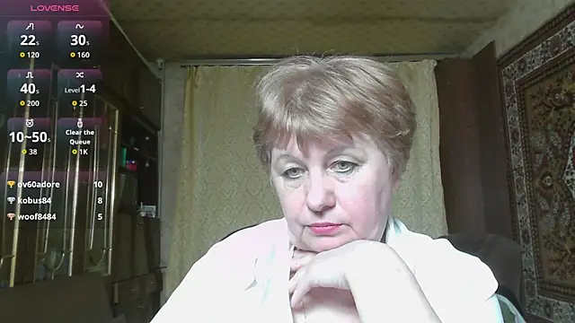 Casey peach online show from 04-24-26, 04:09