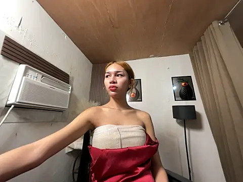 CelinaWintour online show from 06-09-26, 01:56