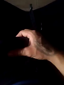 Wilmar0  online show from 12-22-25, 08:06