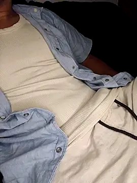 HotJXS online show from 12-18-25, 01:00