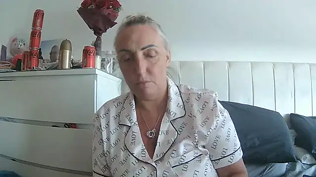 theblondecocklover online show from 04-21-26, 05:28