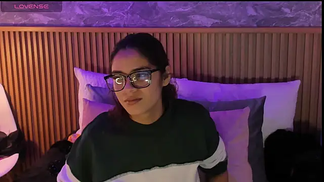 alina souvage  online show from 01-05-26, 09:18