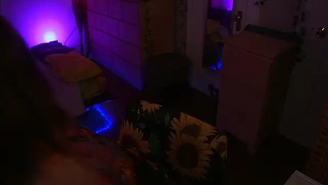 FireproofCuriousiteaze online show from 05-03-26, 05:46