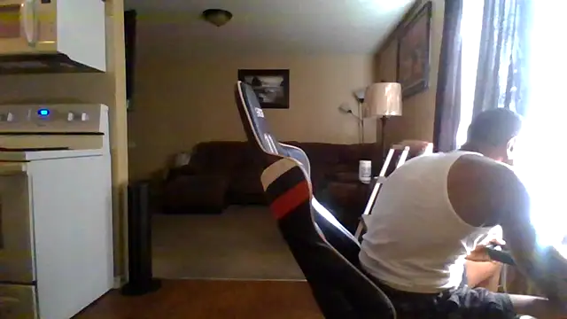 Snapshot of KingDes55 chatting on 05-26-26, 03:08 KingDes55 online show from 05-26-26, 03:08