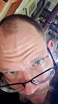 Sinuel online show from 12-21-25, 05:20