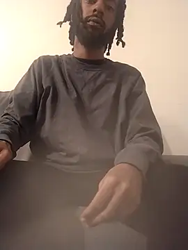 Snapshot of AverageAnt_ chatting on 02-26-26, 05:45 AverageAnt online show from 02-26-26, 05:45