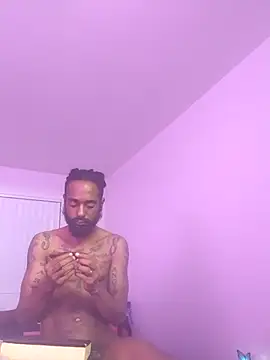 Snapshot of AverageAnt_ chatting on 03-03-26, 10:21 AverageAnt online show from 03-03-26, 10:21