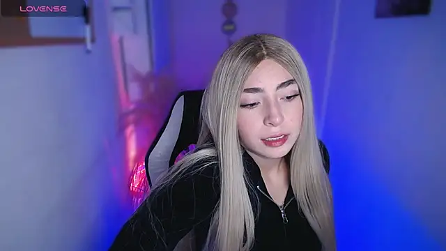 channel blondee online show from 04-27-26, 11:47