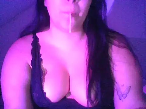 Snapshot of Dulcetentisex chatting on 07-11-26, 07:33 Dulcetentisex online show from 07-11-26, 07:33