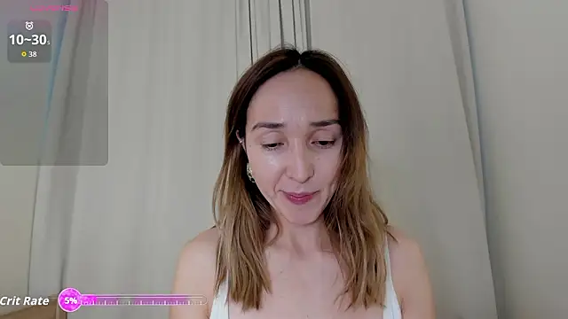 Snapshot of dianakim08 chatting on 02-06-26, 03:33 dianakim08 online show from 02-06-26, 03:33