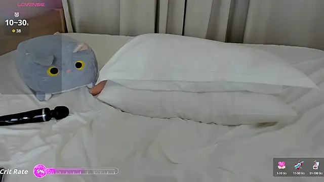 Snapshot of dianakim08 chatting on 02-13-26, 05:14 dianakim08 online show from 02-13-26, 05:14