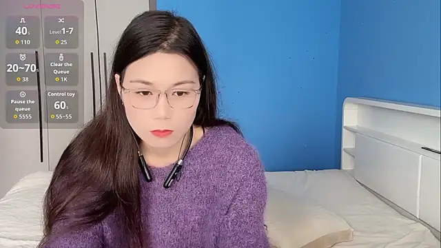 Emma-mimi online show from 12-22-25, 05:15