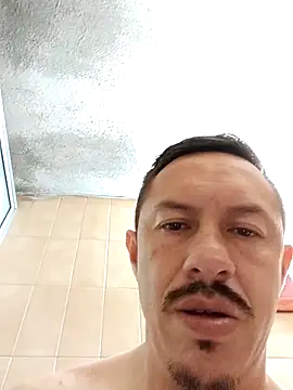 L hotcream online show from 04-25-26, 01:30