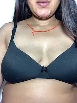 missmisha01 online show from 04-22-26, 03:13