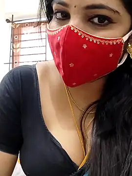 Snapshot of tamilrojaodi chatting on 05-20-26, 04:07 tamilrojaodi online show from 05-20-26, 04:07