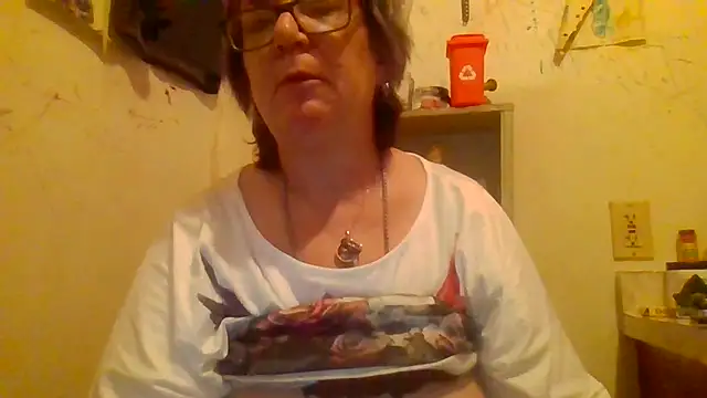 becky1111 online show from 06-25-26, 10:09