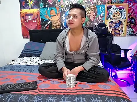 Golden Boysx online show from 12-18-25, 11:38