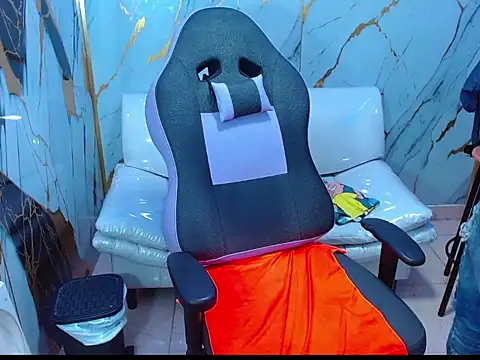 Boy tatto77 online show from 02-24-26, 06:06