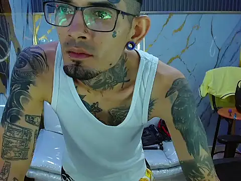 Boy tatto77 online show from 07-09-26, 01:20