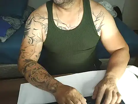 drlluis online show from 01-09-26, 04:04