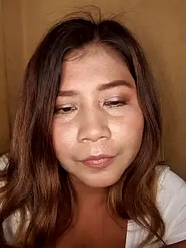 Michelle Ju17 online show from 01-14-26, 04:07