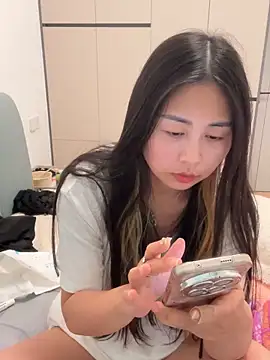 zzdd999 online show from 04-25-26, 01:41