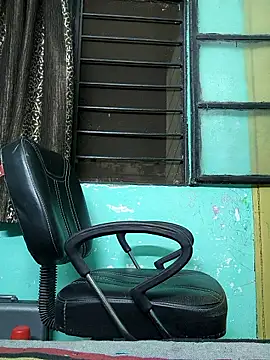 novio-de-la-tarde online show from 04-24-26, 06:43