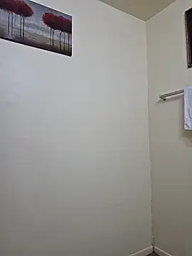 Snapshot of Mr_fromtheback chatting on 02-11-26, 10:04 Mr fromtheback online show from 02-11-26, 10:04