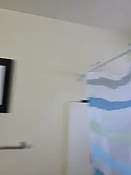 Snapshot of Mr_fromtheback chatting on 02-13-26, 04:14 Mr fromtheback online show from 02-13-26, 04:14