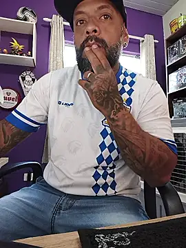 Snapshot of morenoteza0 chatting on 01-10-26, 12:07 morenoteza0 online show from 01-10-26, 12:07