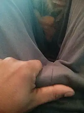 jhonysinc21 online show from 12-19-25, 08:54