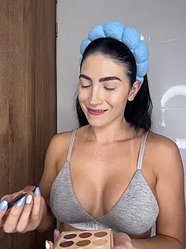 ItsTatiana online show from 04-03-26, 12:19