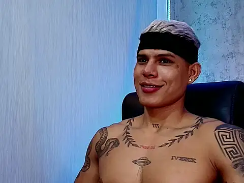 Snapshot of oruz_stud chatting on 02-05-26, 01:38 oruz stud online show from 02-05-26, 01:38