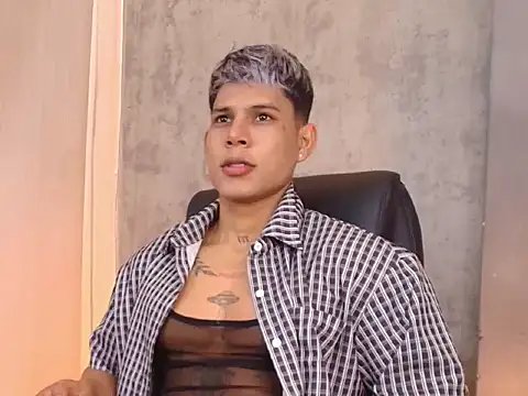 Snapshot of oruz_stud chatting on 03-14-26, 03:50 oruz stud online show from 03-14-26, 03:50