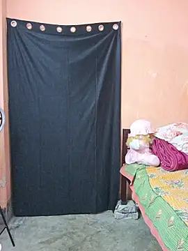 Snapshot of Babyx00 chatting on 02-08-26, 05:27 Babyx00 online show from 02-08-26, 05:27