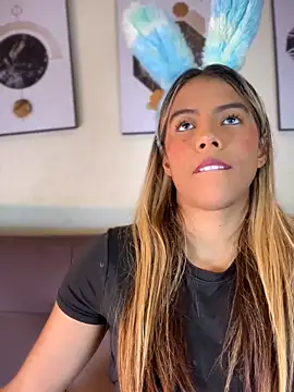 MiaSizzle online show from 03-07-26, 08:17