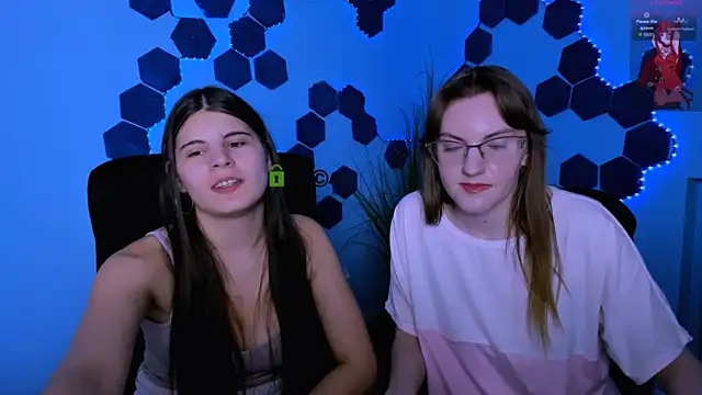 lizzie boom  online show from 02-25-26, 09:24