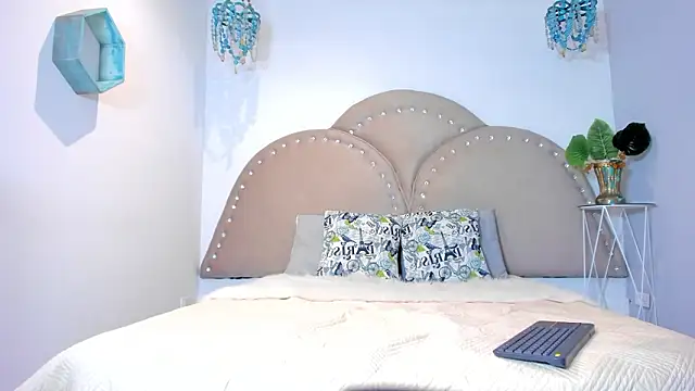 stefany carterr online show from 02-05-26, 08:02