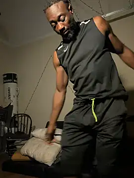 Cantgetenough0069 online show from 04-26-26, 03:48