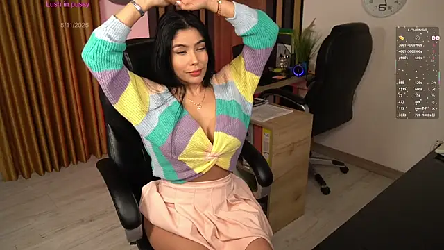 Snapshot of secretary_bj chatting on 11-05-25, 08:31 secretary bj online show from 11-05-25, 08:31