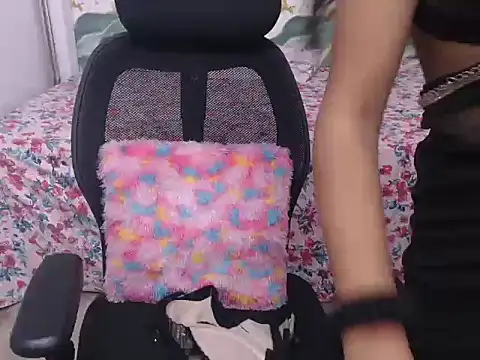 bold-smirthii online show from 02-24-26, 06:11