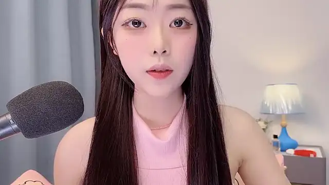 smalldaisy online show from 04-07-26, 02:45