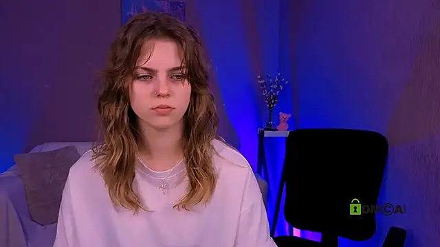 naya may online show from 03-25-26, 10:10